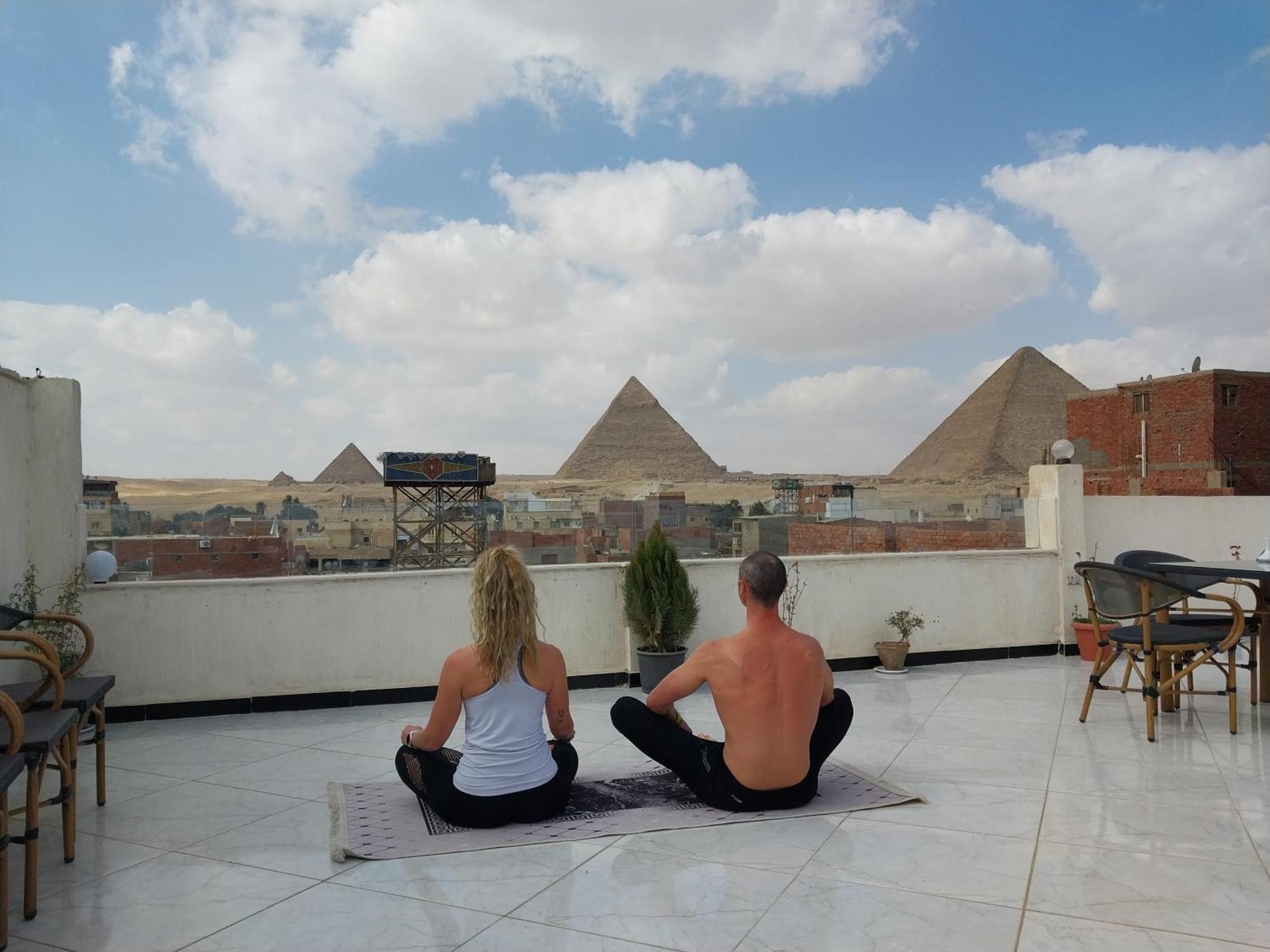 Eagles Pyramids View Hotel Kafret el-Gabal Екстериор снимка