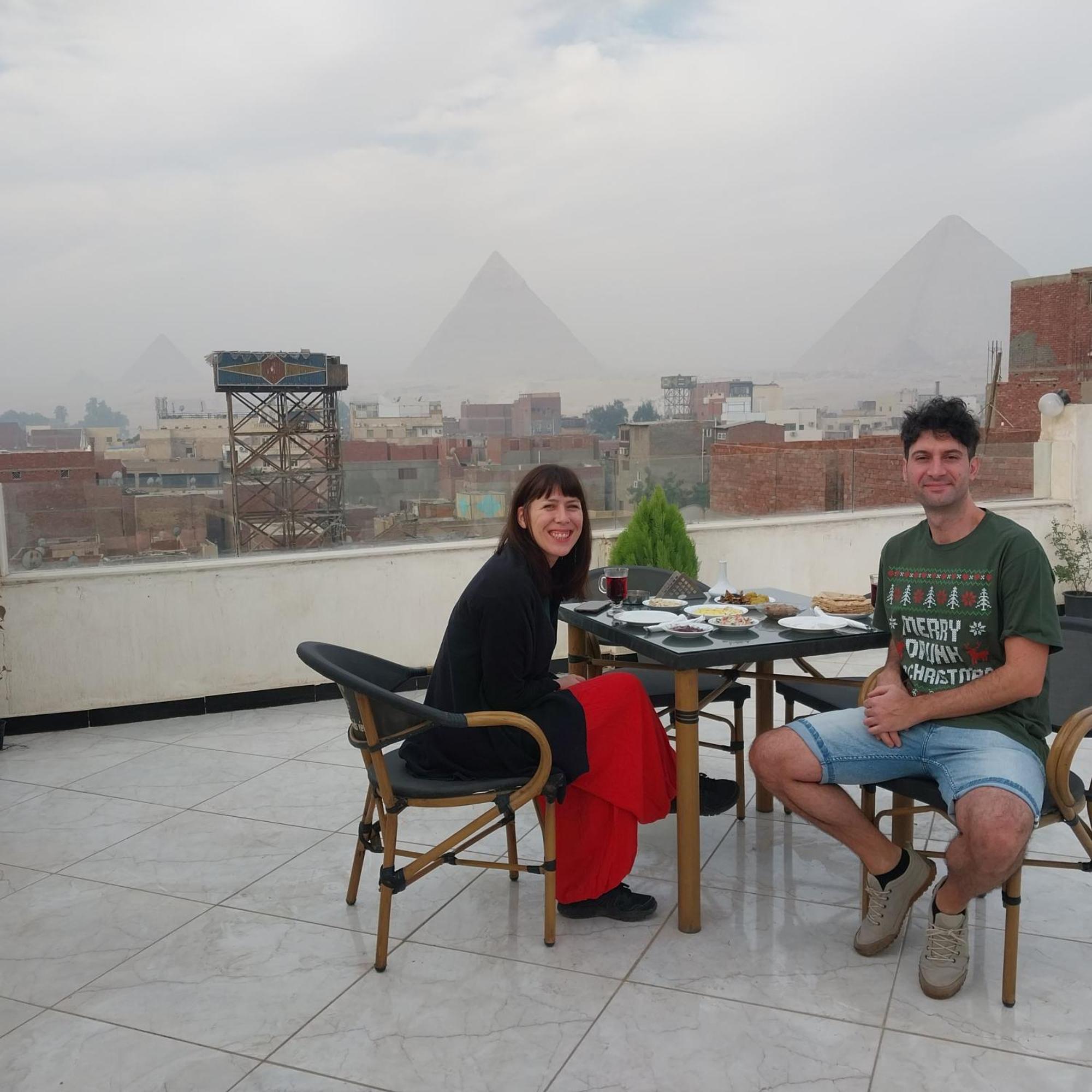 Eagles Pyramids View Hotel Kafret el-Gabal Екстериор снимка