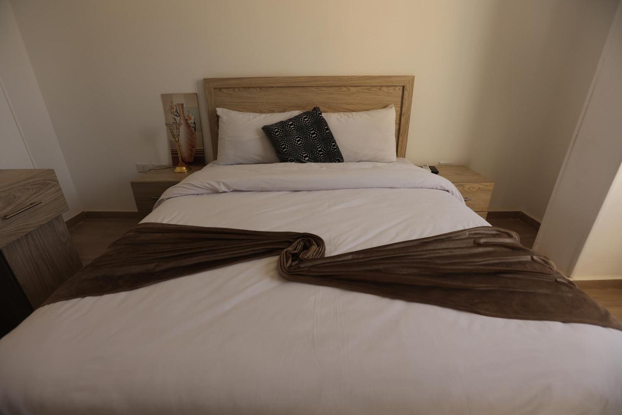Eagles Pyramids View Hotel Kafret el-Gabal Екстериор снимка
