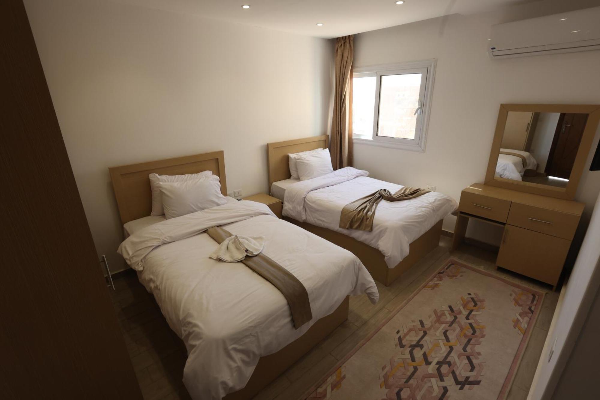 Eagles Pyramids View Hotel Kafret el-Gabal Екстериор снимка